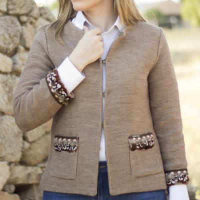 Huntfield | CHANEL CON PLUMAS MARRON (Marrón, S) chaqueta chanel plumas lana marron caza huntfield