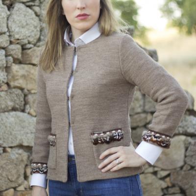 Huntfield | CHANEL CON PLUMAS MARRON (Marrón, S) chaqueta chanel plumas lana marron caza huntfield