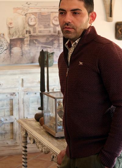 CHAQUETA CON CREMALLERA HUNTFIELD BURDEOS