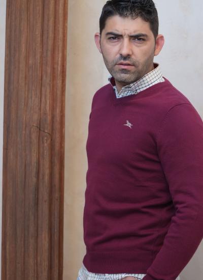 JERSEY ALGODON CUELLO PICO HUNTFIELD CAZA