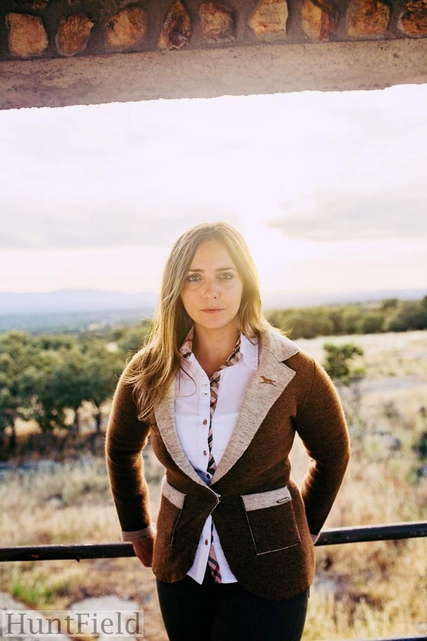 AMERICANA DE PUNTO SEÑORA | HuntField